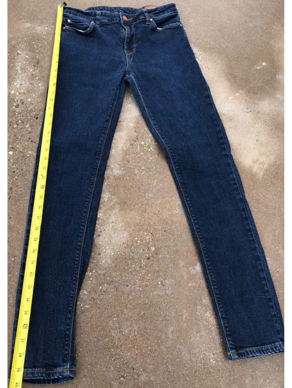 ASOS DESIGN Skinny Straight leg blue light wash jeans mens 30W x 32L